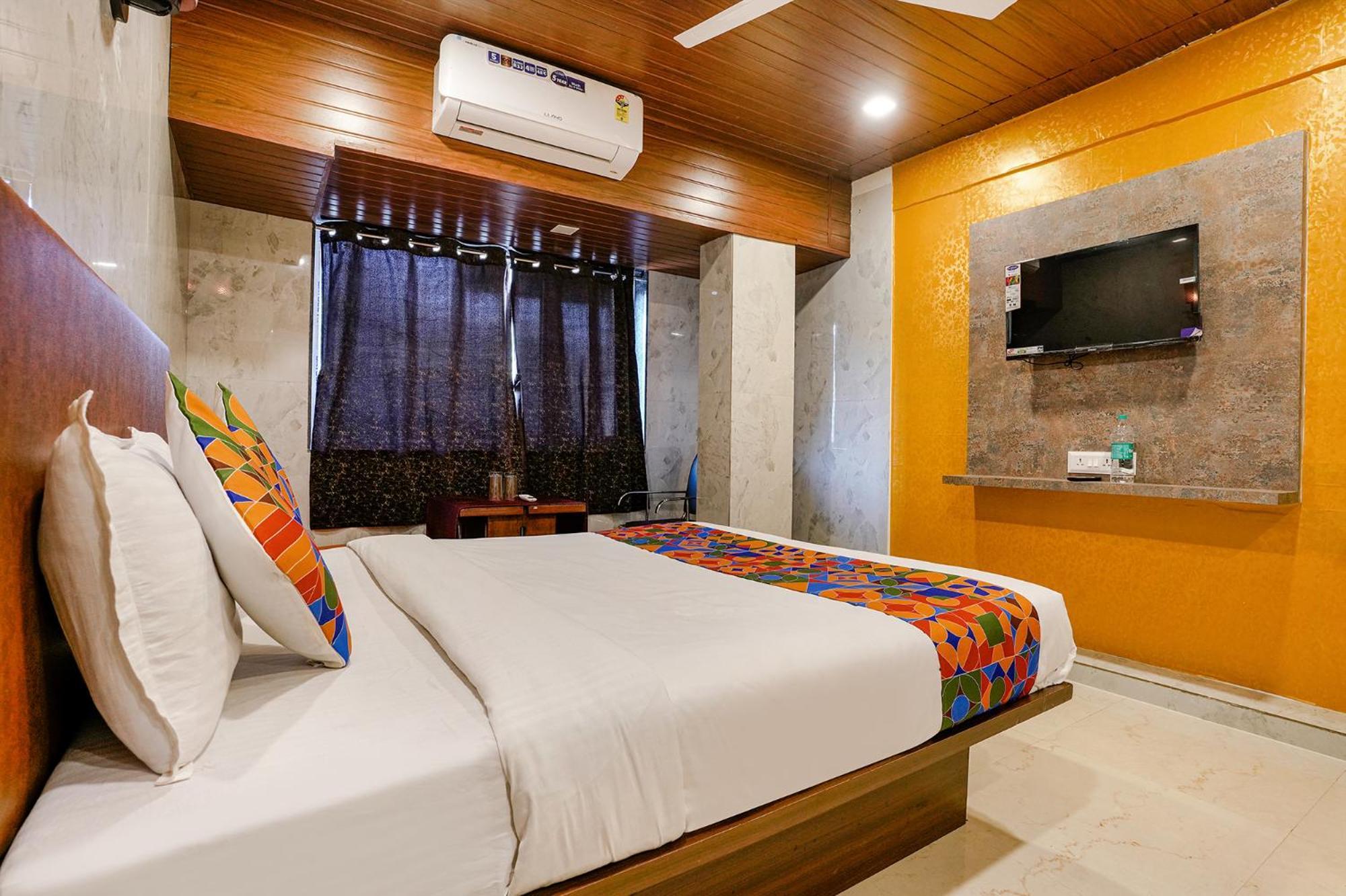 Fabexpress Yatri Inn - Navi Mumbai Turambhe Екстер'єр фото